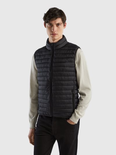 Men's Benetton Sleeveless Puffer Recycled Wadding Vest Black | NZ225139