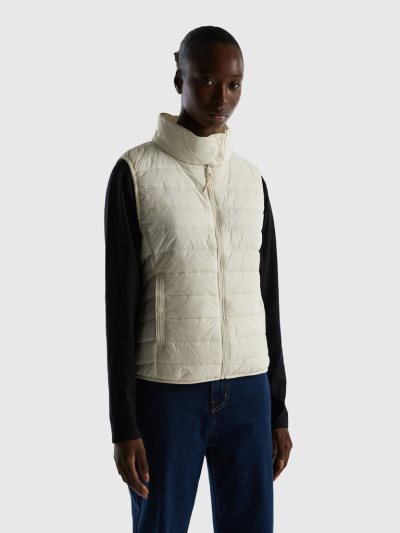 Women's Benetton Sleeveless Puffer Recycled Wadding Vest Creamy White | NZ014727