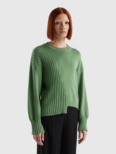Women's Benetton Uneven Bottom Crew Neck Sweaters Green | NZ257703